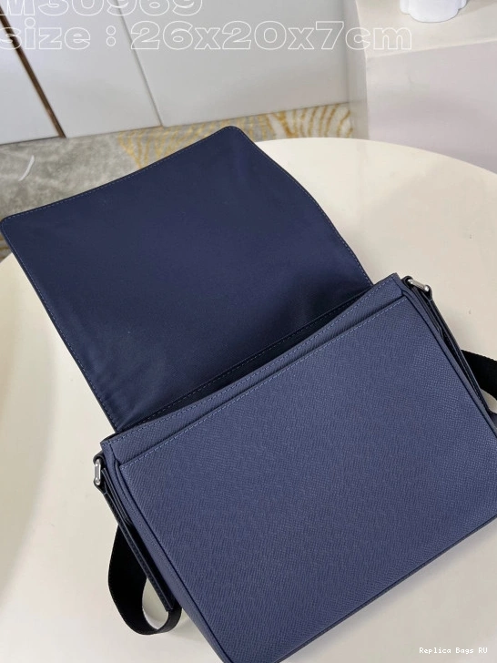 Cheap DISTRICT LOUIS VUITTON PM 0812